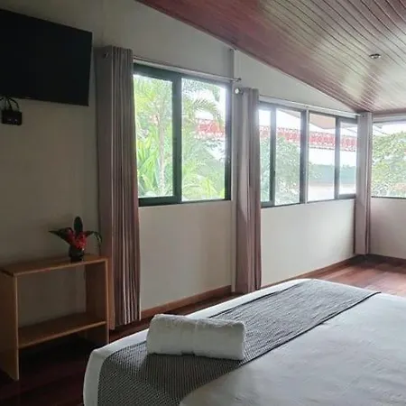 Wasai Puerto Maldonado Eco Lodge Exterior photo